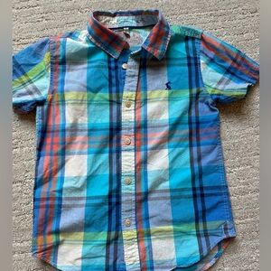 Short sleeved button down.